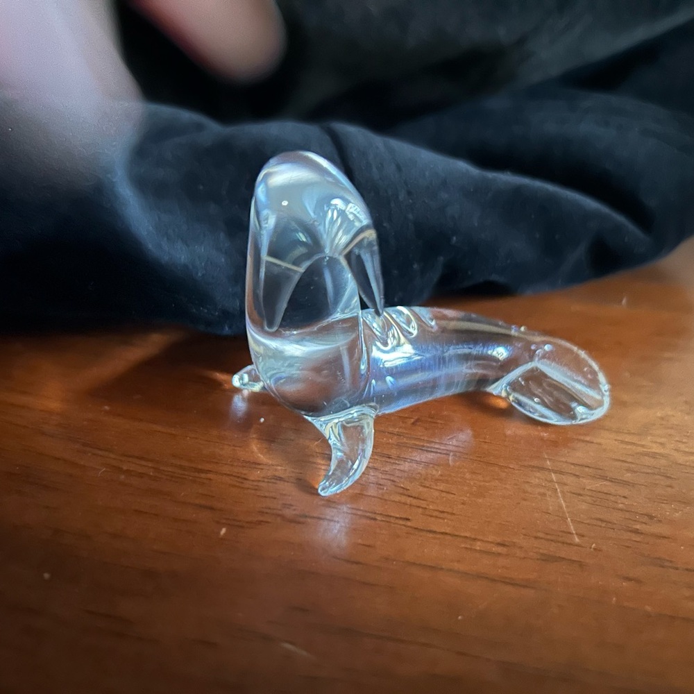 Handmade glass walrus figurine - Picture 2 of 3